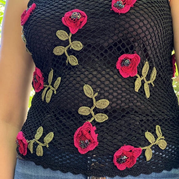 CDW Creative Design Works Women's Crochet Sleeveless Top - Picture 2 of 10